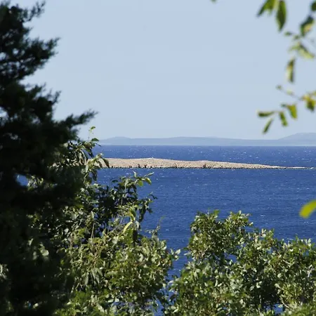 Laura * Stara Baška